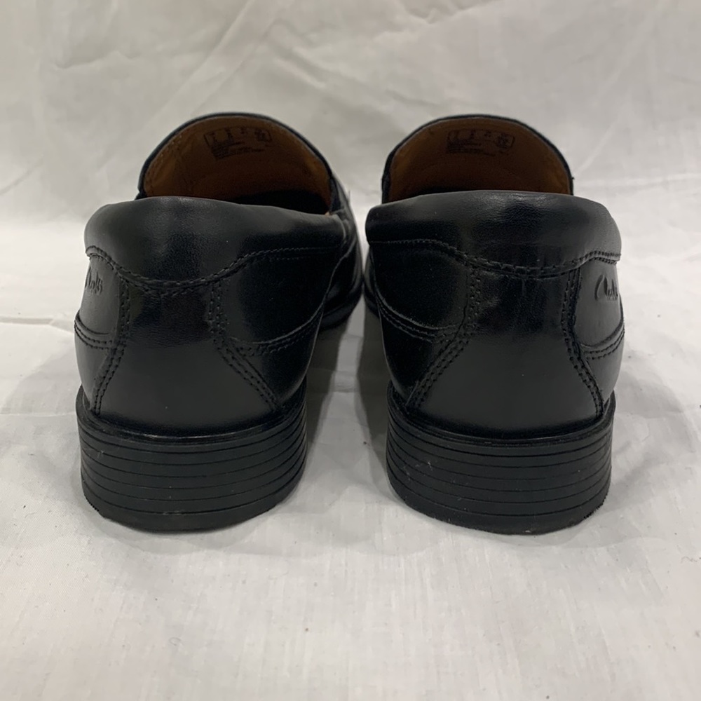 Clarks Ortholite Black Leather Loafer - Picture 7 of 8